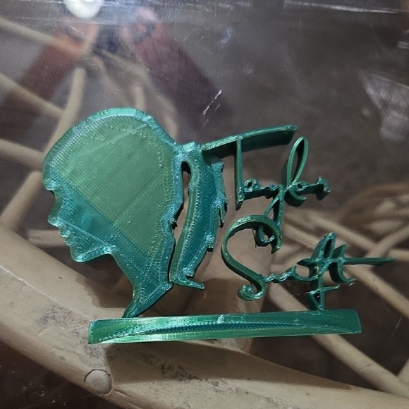 Taylor Swift Other - 3d Printed Taylor Swift Standing Plaque